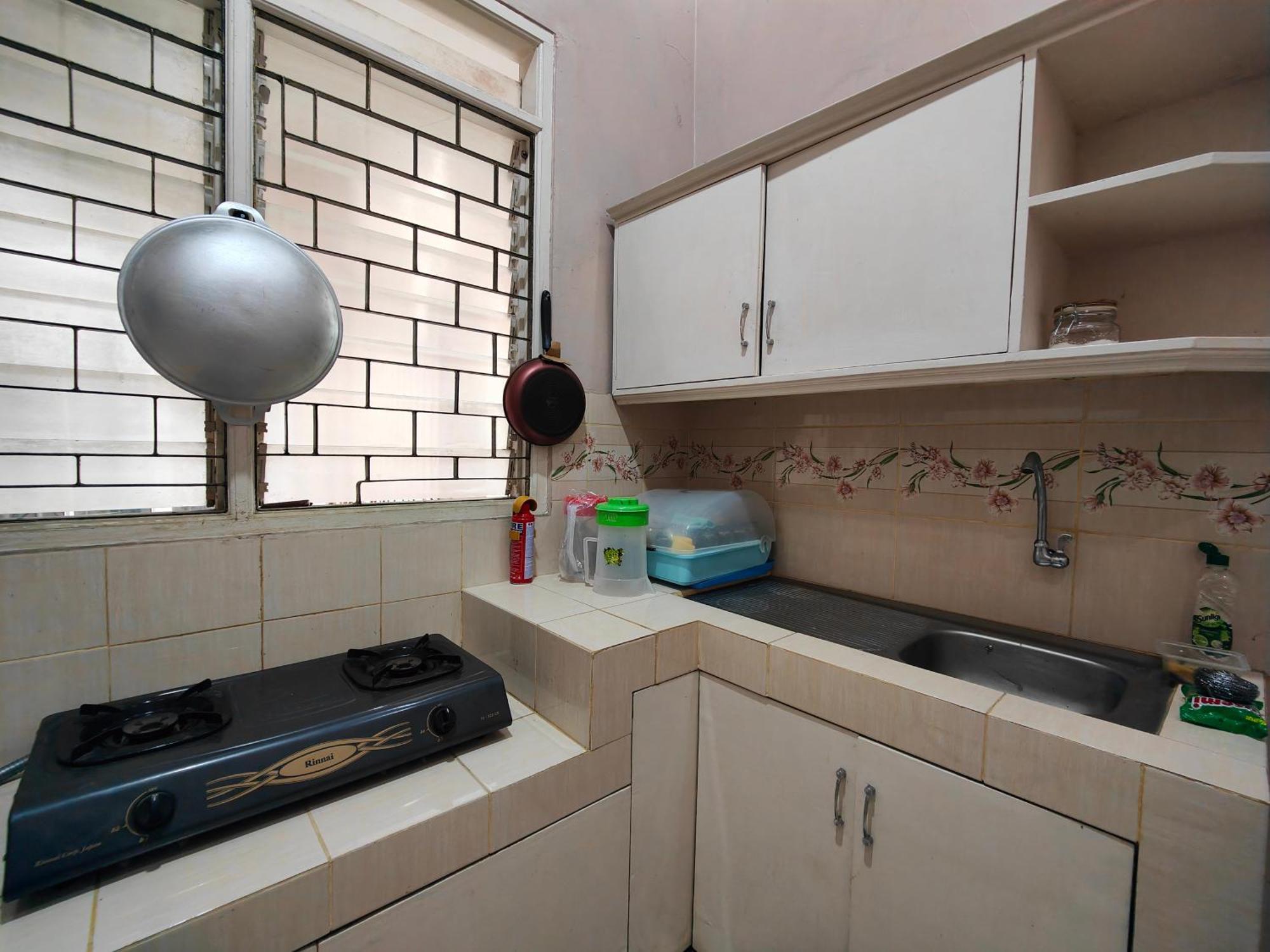 De Hanami Homestay Setrayasa Cirebon Bagian luar foto